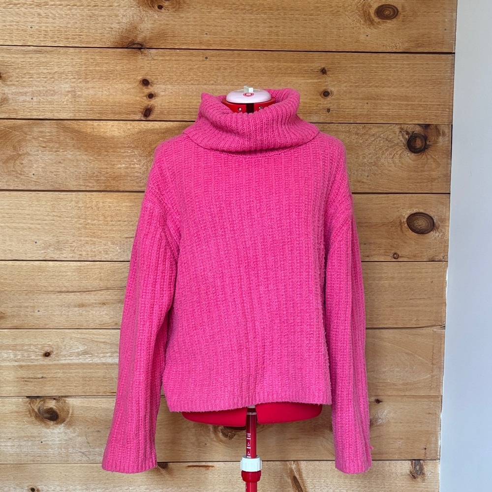 Cozy Pink Turtleneck Sweater - Women's Soft Knit Pullover